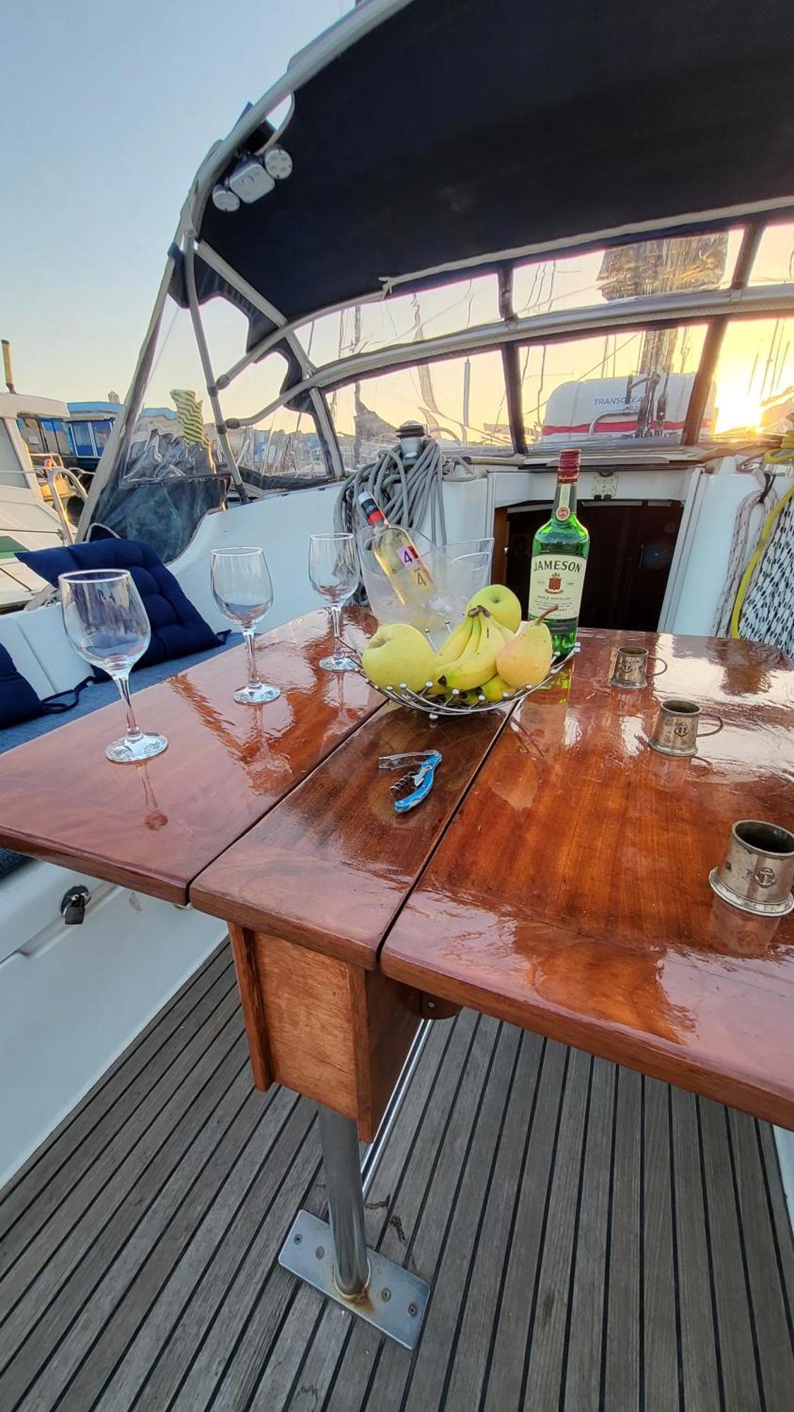 Hotel Yacht Oceanis Clipper à Las Galletas Extérieur photo